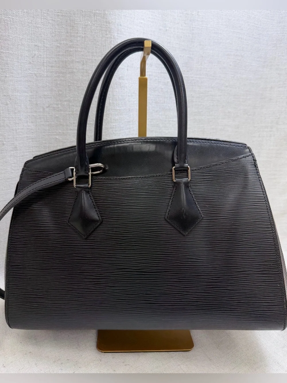 Louis Vuitton Soufflot MM Black Epi Leather Shoulder Bag COA